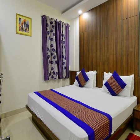 Hotel International Neelam Near New Delhi Railway Station Neu-Delhi Exterior foto