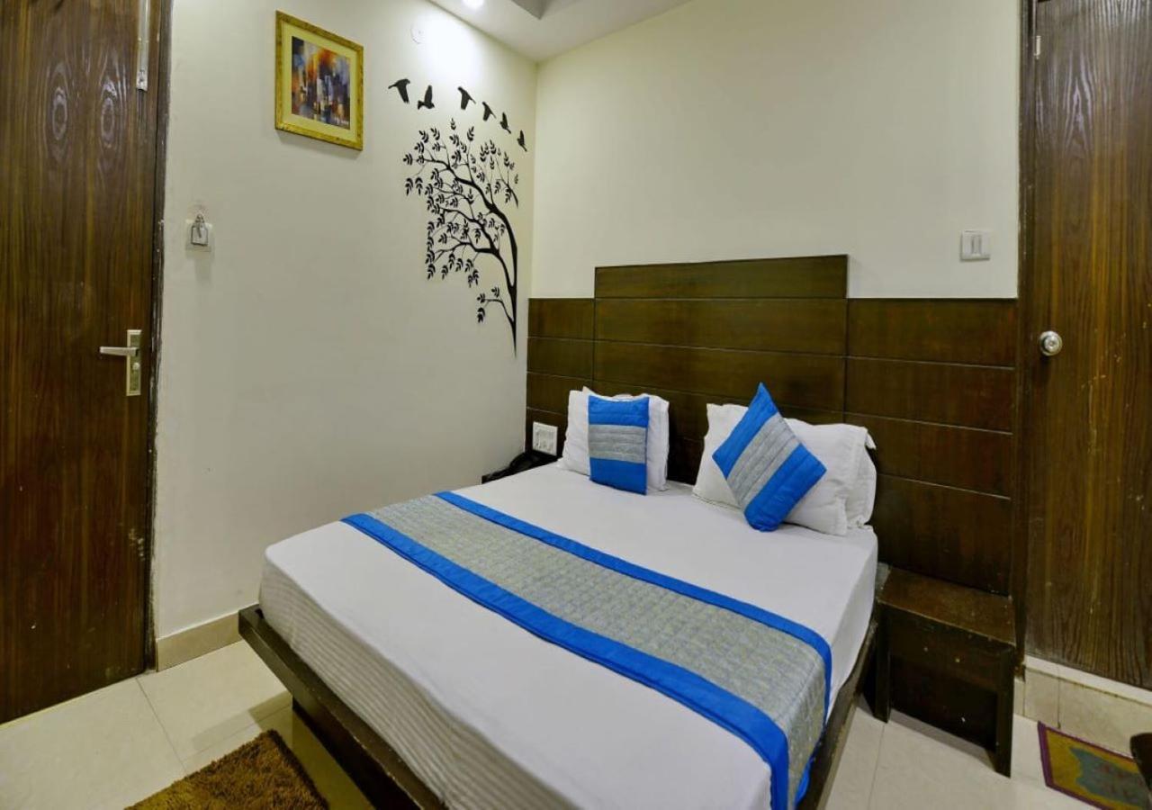 Hotel International Neelam Near New Delhi Railway Station Neu-Delhi Exterior foto