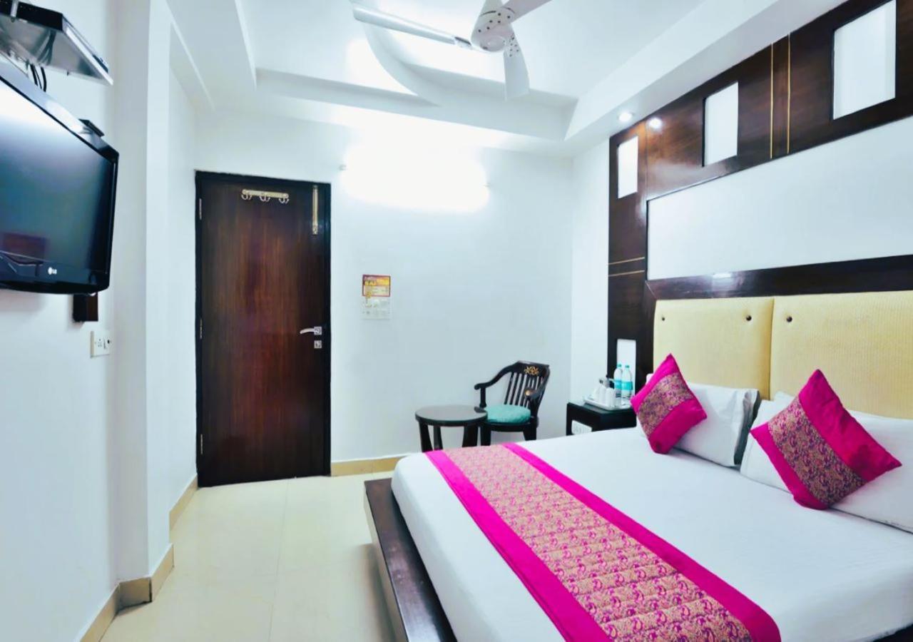 Hotel International Neelam Near New Delhi Railway Station Neu-Delhi Exterior foto