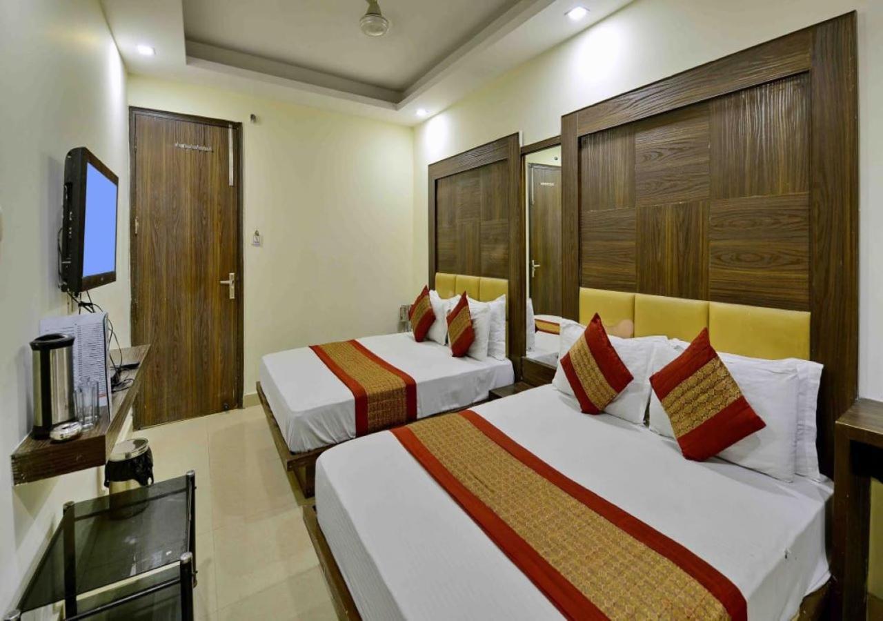 Hotel International Neelam Near New Delhi Railway Station Neu-Delhi Exterior foto