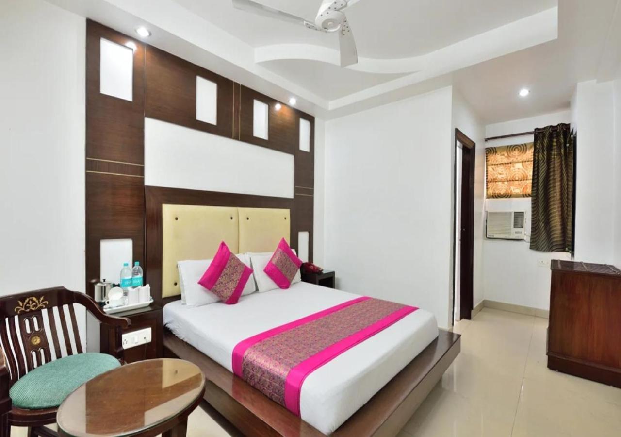 Hotel International Neelam Near New Delhi Railway Station Neu-Delhi Exterior foto
