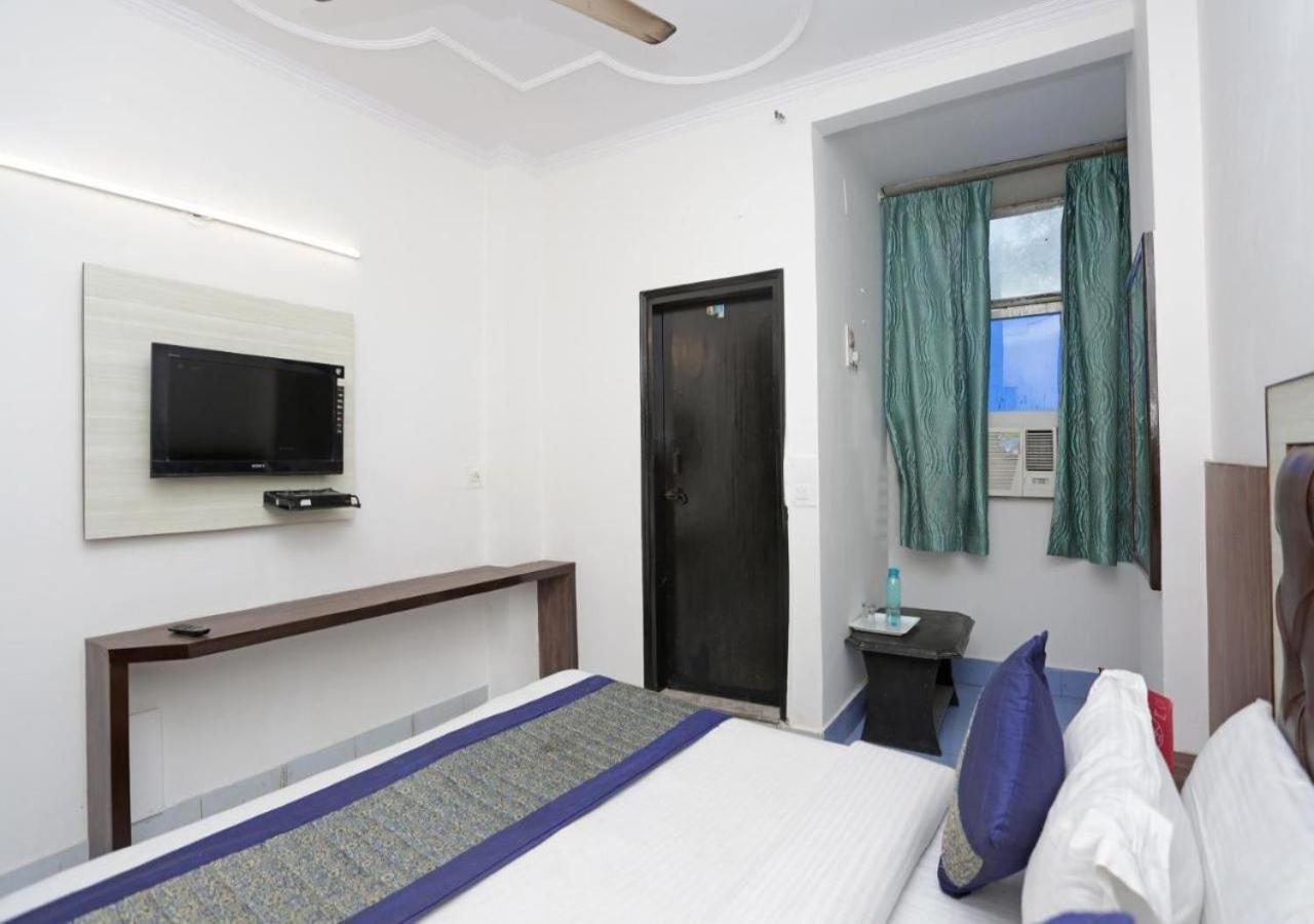 Hotel International Neelam Near New Delhi Railway Station Neu-Delhi Exterior foto