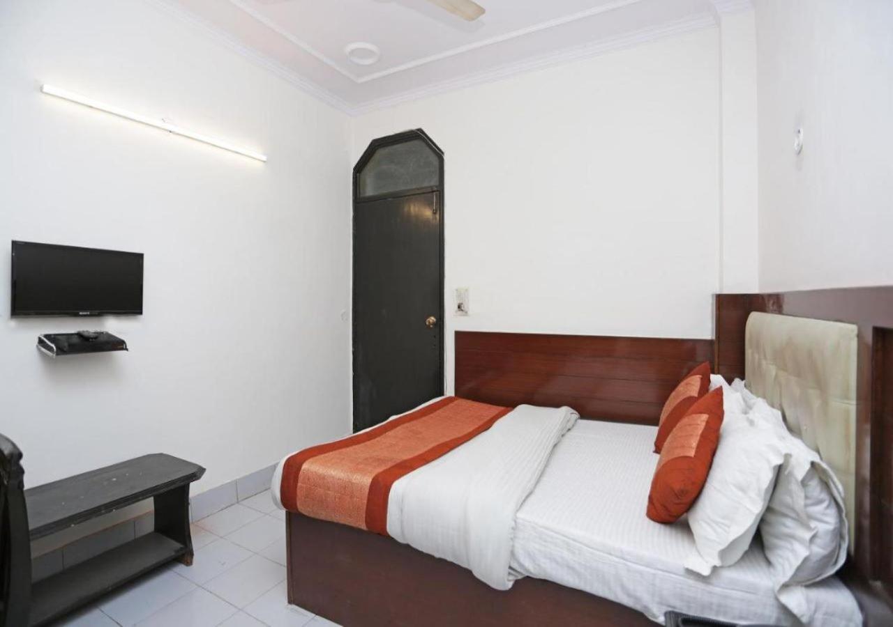 Hotel International Neelam Near New Delhi Railway Station Neu-Delhi Exterior foto